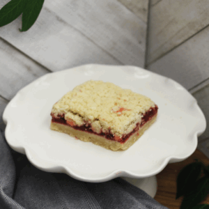 Cherry Crumble