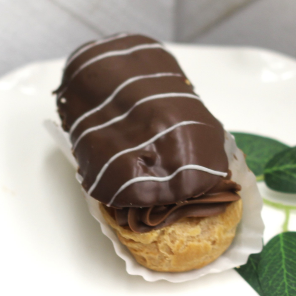 French Chocolate Eclair