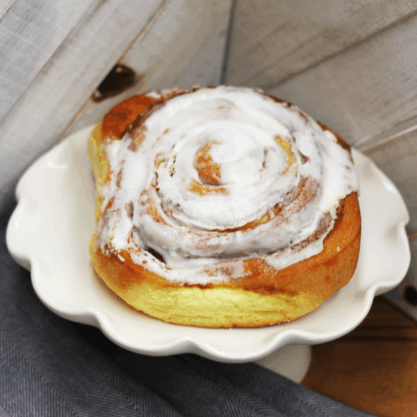 Jumbo Cinnamon Bun