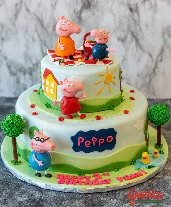 Peppa Pig Birthday Cake