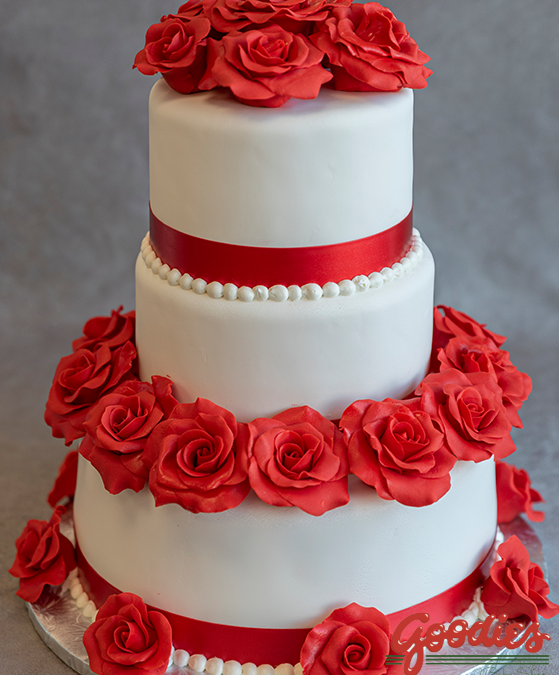 Red Rose Wedding Cake
