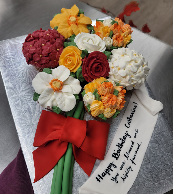 Flower Bouquet Cupcake Cake
