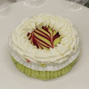 3" Pistachio Raspberry Christmas Cheesecake